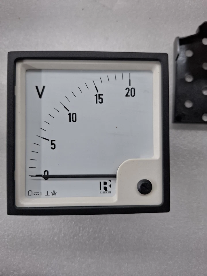 RISHABH 96 DC ANALOGVOLTMETER 2001031485/006